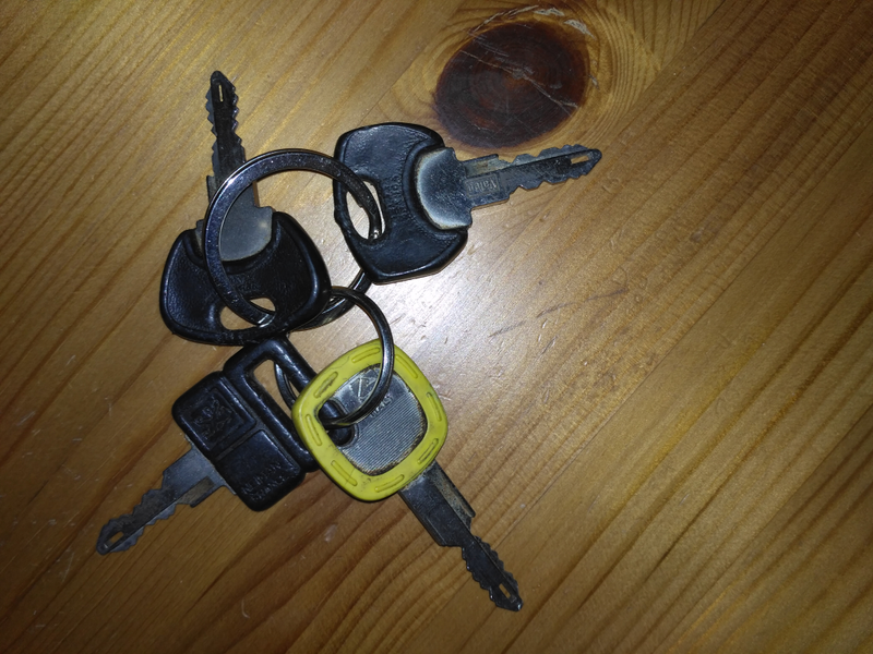 Spare keys? No! 1 key for the front doors, 1 for the ignition, 1 for the hatch, 1 for the fuel door. 4 different keys, 1 car.